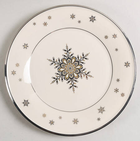 Solitaire Christmas Accent Luncheon Plate