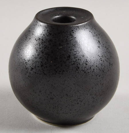 Piano (Round, Smooth Texture) 2" Candlestick