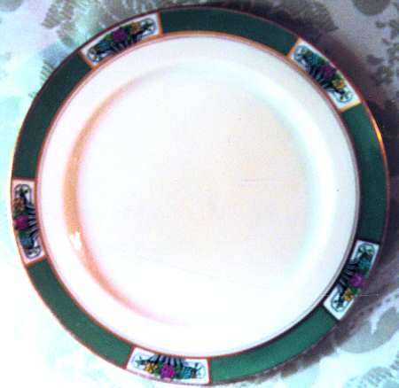Meadowbrook Shading Green Dinner Plate