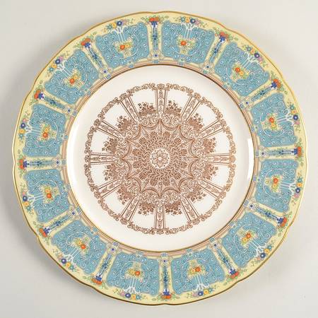 J460 (Scalloped) by Lenox