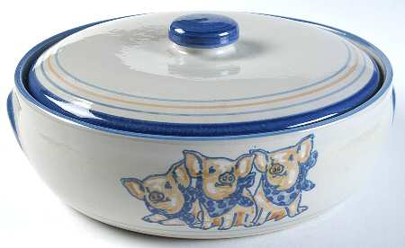 Precious Pigs 3 Quart Round Covered Casserole