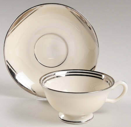 H337 Footed Cup & Saucer Set