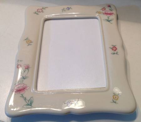 Floral Garden Collection Frame-Holds 3" x 5"