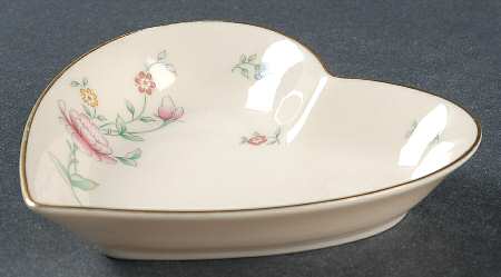 Floral Garden Collection Heart Shaped Dish