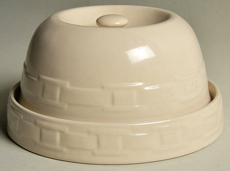 Woven Traditions Ivory Round Cheese Dish & Lid by Longaberger