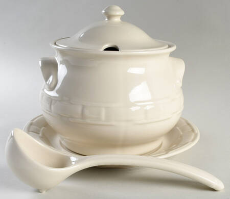Woven Traditions Ivory Tureen & Lid w/Ladle & Underplate