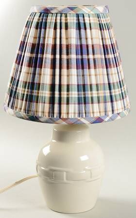 Woven Traditions Ivory 15" Electric Lamp & Shade