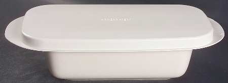 Woven Traditions Ivory Loaf Pan & Plastic Lid