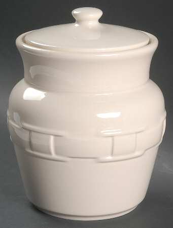 Woven Traditions Ivory Medium Canister & Lid by Longaberger