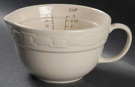Woven Traditions Ivory Measuring Cup