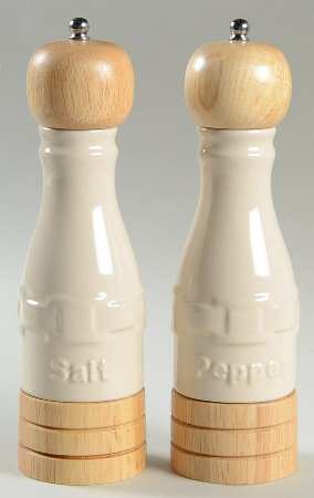 Woven Traditions Ivory Salt Mill & Pepper Mill Set