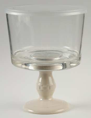 Woven Traditions Ivory Glassware Trifle Bowl w/Plastic Lid & Ceramic Base