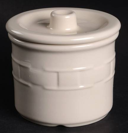 Woven Traditions Ivory 1 Pint Crock & Lid