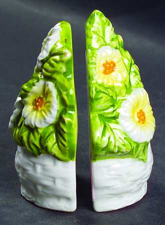 Rustic Daisy Salt & Pepper Set