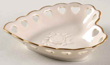 Heart Collection Heart Shaped Dish