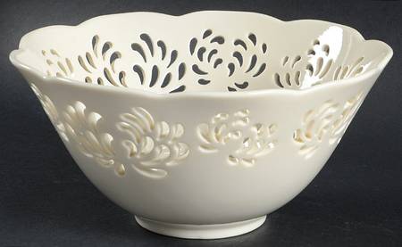 Westbury Collection 8" Pierced Round Bowl