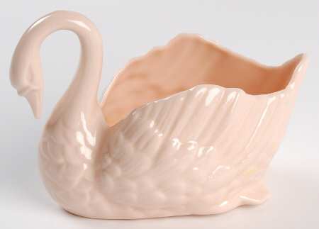 Swan Col Pink (Notrim, Closetail, Green Stamp) by Lenox