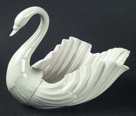 Swan Col Crm (Notrim, Opentail, Green stamp) by Lenox