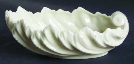Shell Bowl Collection Cream (No Trim) 6" Shell Shaped Bowl