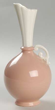 Classic Coral 8" Bud Vase