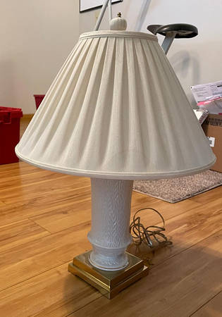 Autumn Leaf Collection 11" Electric Lamp & Shade