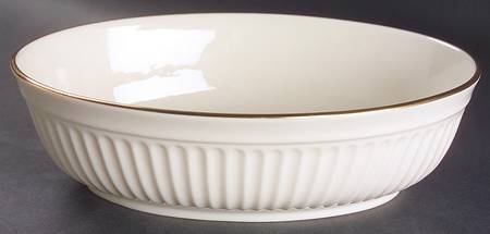 Matelasse 9" Oval Vegetable Bowl