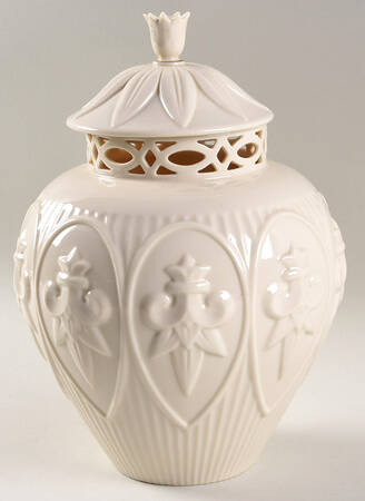 Matelasse Large Ginger Jar & Lid