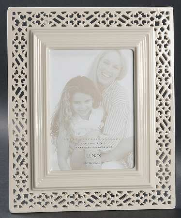 Matelasse Frame-Holds 5" X 7"
