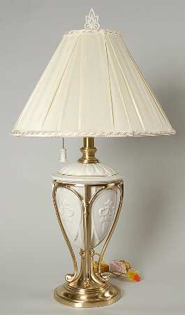 Matelasse 29" Electric Lamp & Shade