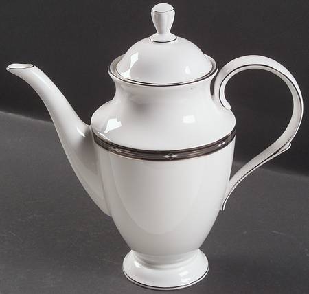 Diamond Solitaire Coffee Pot & Lid
