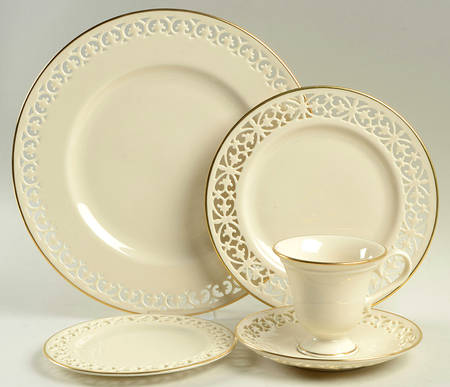 Modano Lace 5 Piece Place Setting