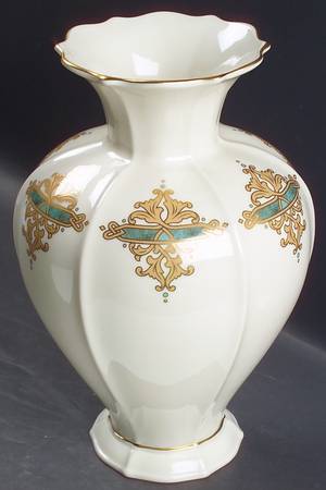 Catalan Collection 7" Vase
