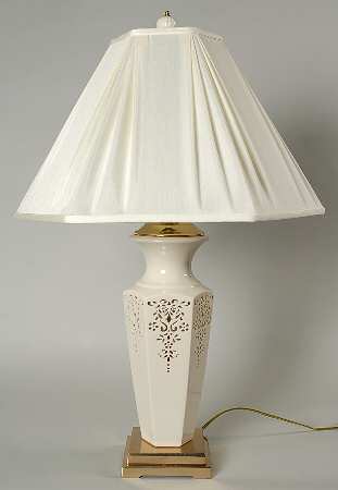 Renaissance Lace Collection Electric Lamp & Shade