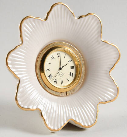 Meridian Collection Quartz Clock