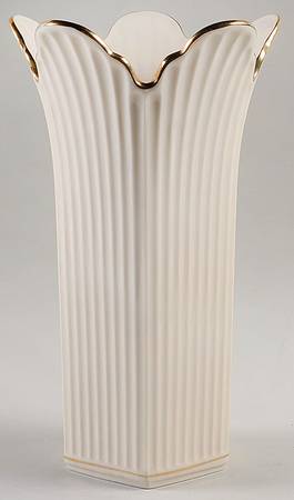 Meridian Collection 11" Vase