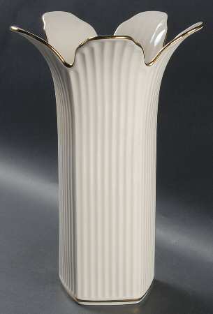 Meridian Collection 11" Vase