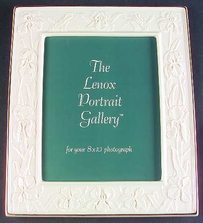Masterpiece Collection Frame-Holds 8" X 10"