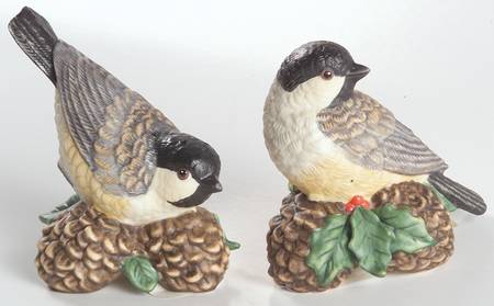 Winter Greetings Figural Salt & Pepper Set