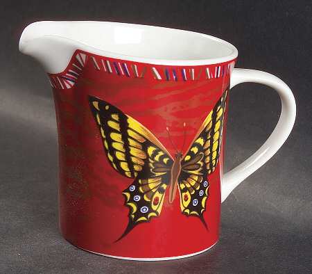 Maesto Red Creamer