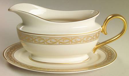 Haute Couture Gravy Boat & Underplate