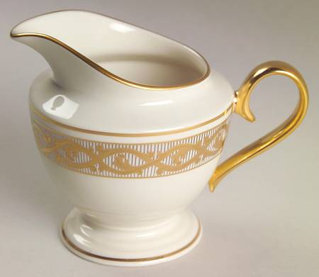 Haute Couture Creamer