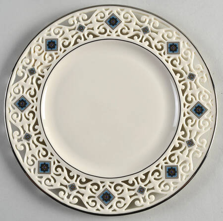 Jewels Sapphire Pierced Accent Luncheon Plate