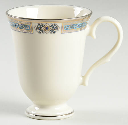 Jewels Sapphire Accent Mug