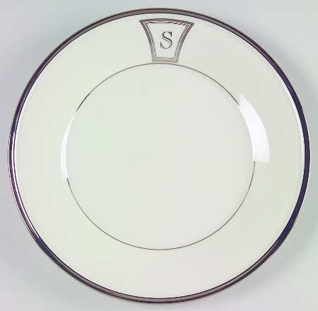 Solitaire Tempo Monogram Luncheon Plate