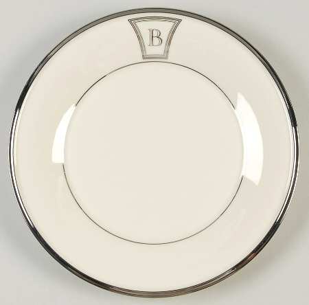 Solitaire Tempo Monogram Luncheon Plate