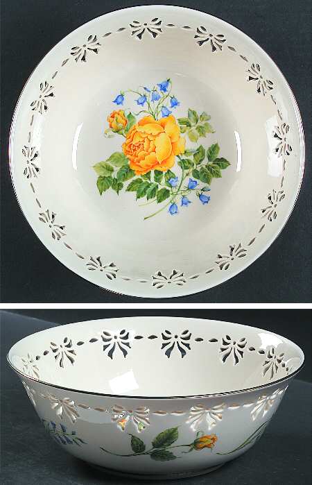 Victorian Rose Collection Centerpiece