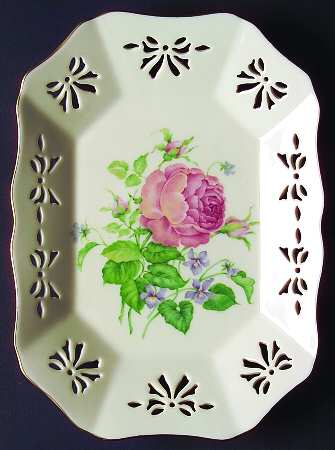 Victorian Rose Collection 9" Pierced Rectangular Tray