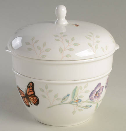 Butterfly Meadow (3 Piece) Stack Set (Large & Small Bowl with Lid)