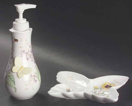 Butterfly Meadow Soap Dispenser and Sponge Set (Sodi and Soph)
