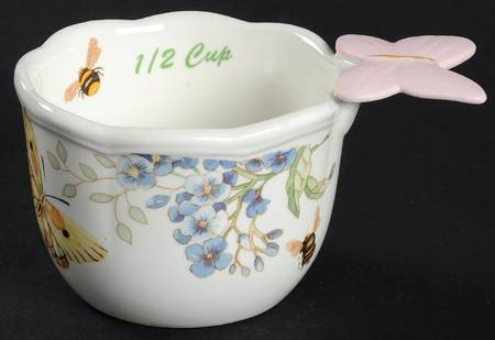 Butterfly Meadow 1/2 Cup Measuring Cup